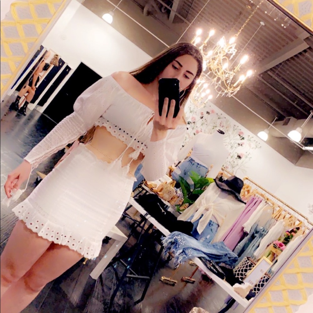 Simple White Set (Top)